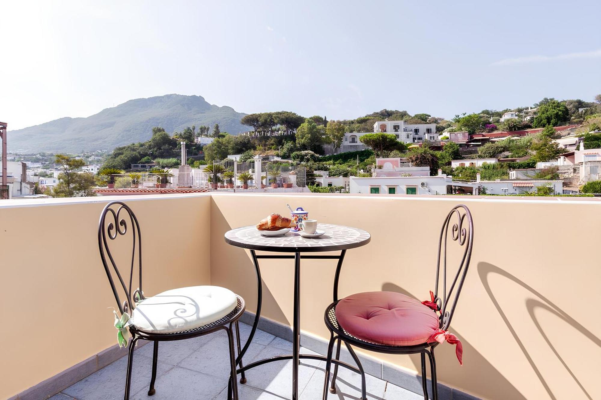 Casa Caterina Apartment Lacco Ameno  ภายนอก รูปภาพ