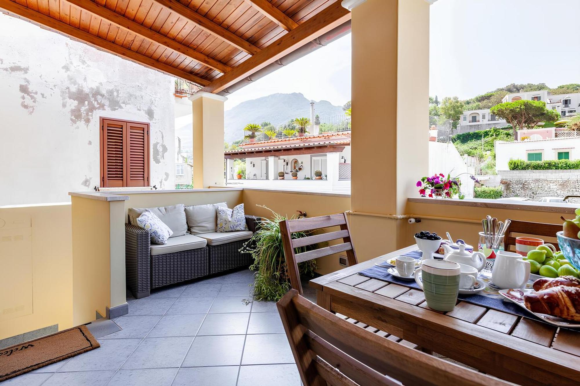Casa Caterina Apartment Lacco Ameno  ภายนอก รูปภาพ